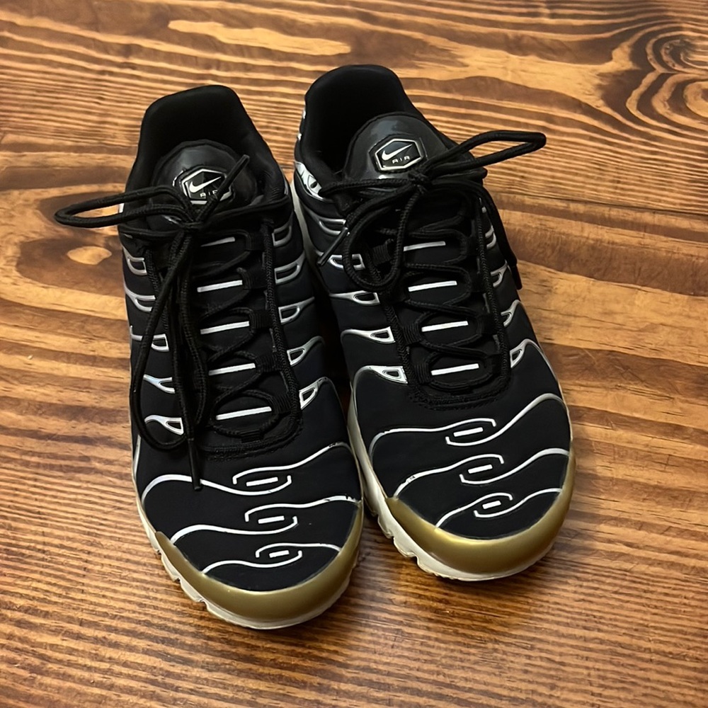 Women’s Nike TN Air Max Sneaker